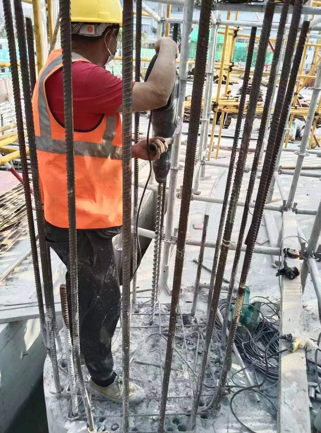 广南增大截面法加固框架柱施工方案